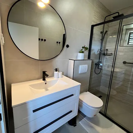 Jelena By Interhome * Klanfari