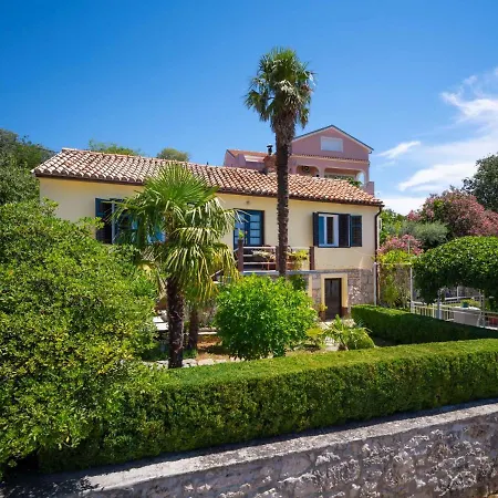 Holiday home Jelena