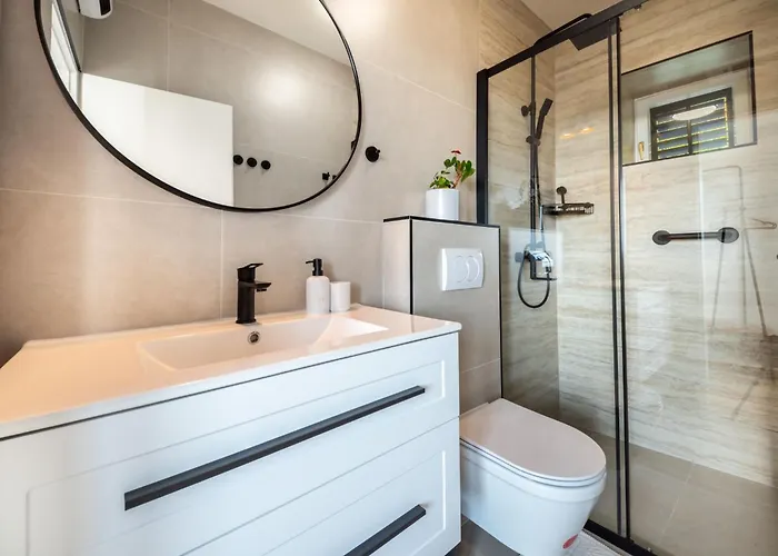 Jelena By Interhome * Klanfari